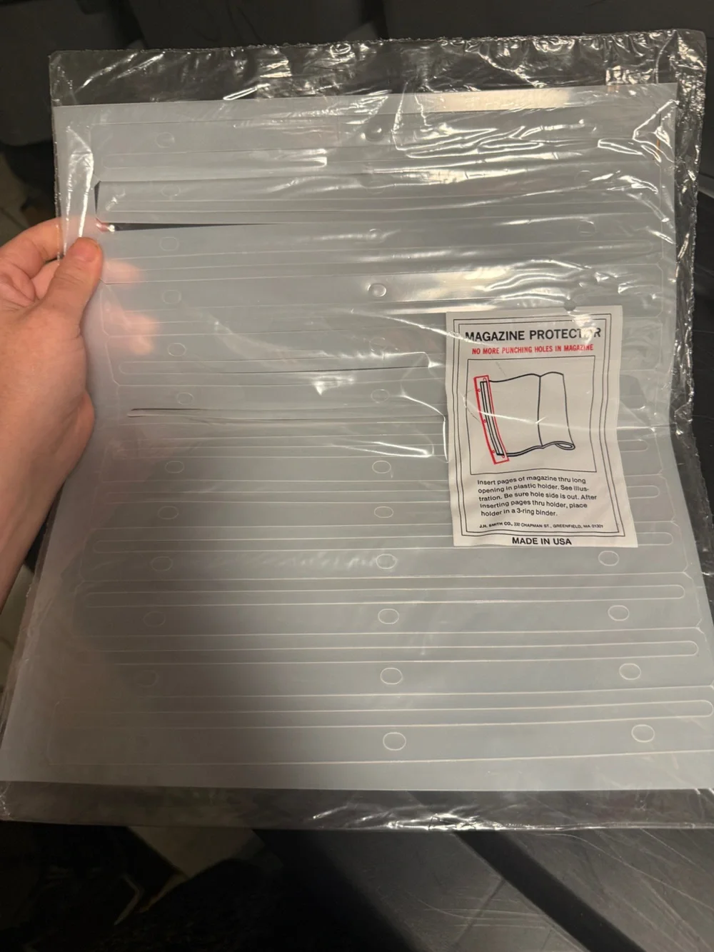 These J.H. Smith Co. magazine protectors are designed to bind magazines